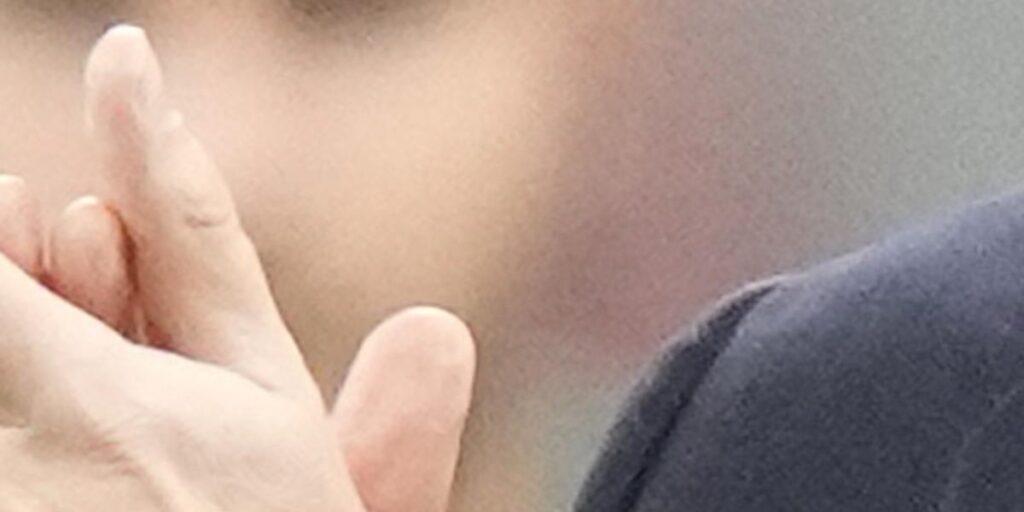 "Me gustaría que hablaran de mí por algo más intelectual que mi suéter o mi corte de pelo"