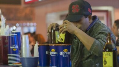 ¿Adiós a las licuachelas? Prohiben venta de bebidas alcohólicas en tianguis de la CDMX