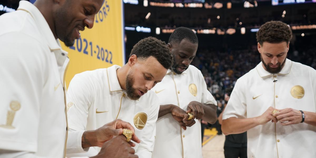 ¿Qué equipos han conseguido revalidar anillo a lo largo de la historia de la NBA?