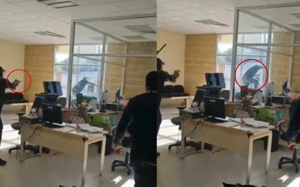 ¡Como película de acción! Hombre esposado escapa entre balas de juzgado en Jalisco | Video