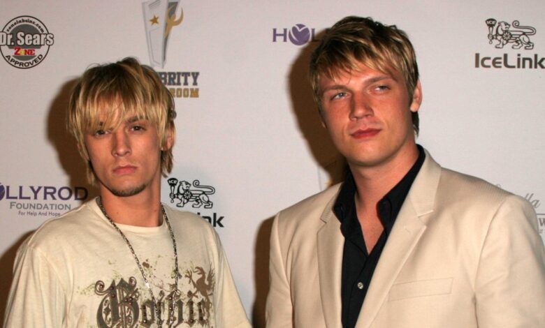 Nick Carter llora en el escenario tras rendirle homenaje a su hermano junto a los Backstreet Boys