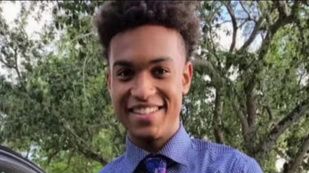 Joven supuestamente baleado por conductor de Uber