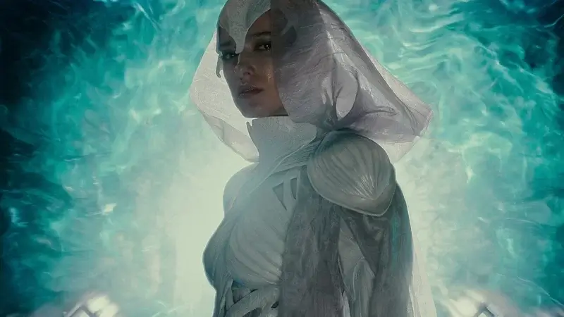 Monja guerrera.  Andrea Tivadar como Reya en el episodio 208 de Warrior Nun Monja guerrera.  Andrea Tivadar como Reya en el episodio 208 de Warrior Nun