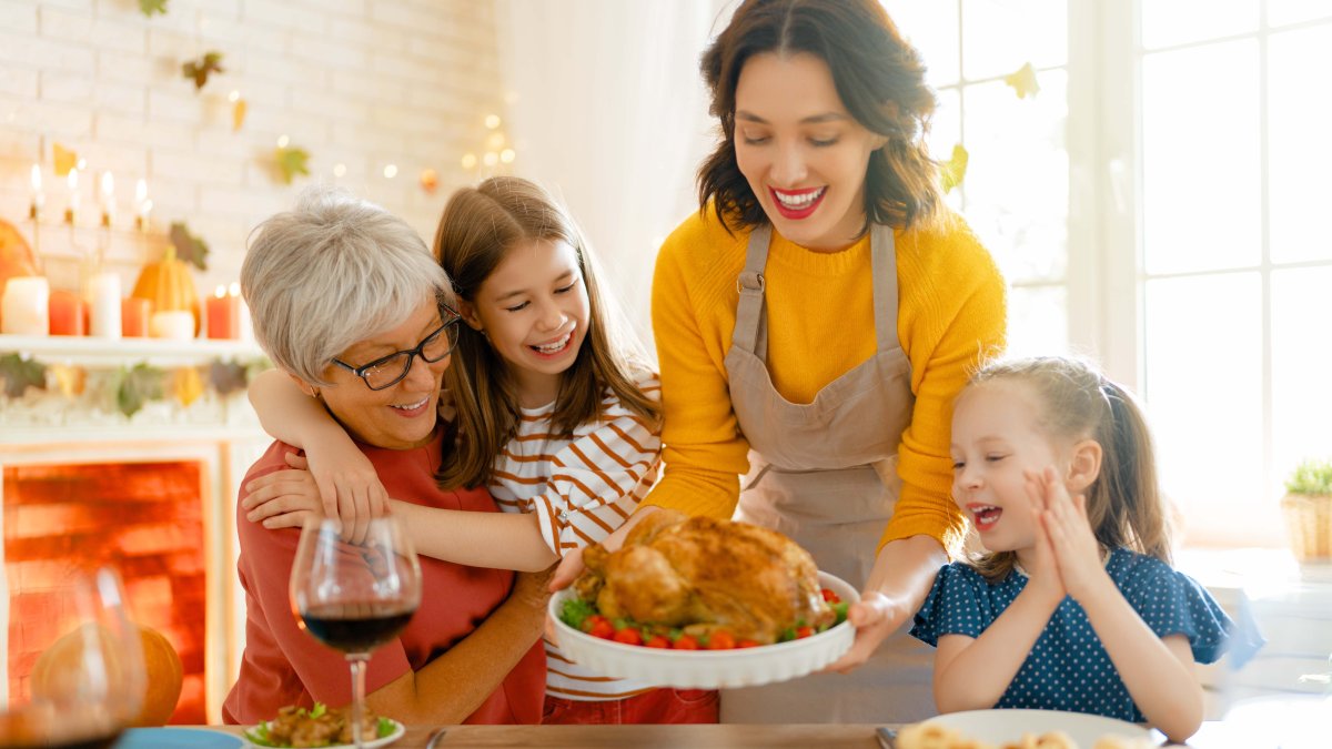 EEUU celebra un Acción de Gracias más costoso por la inflación