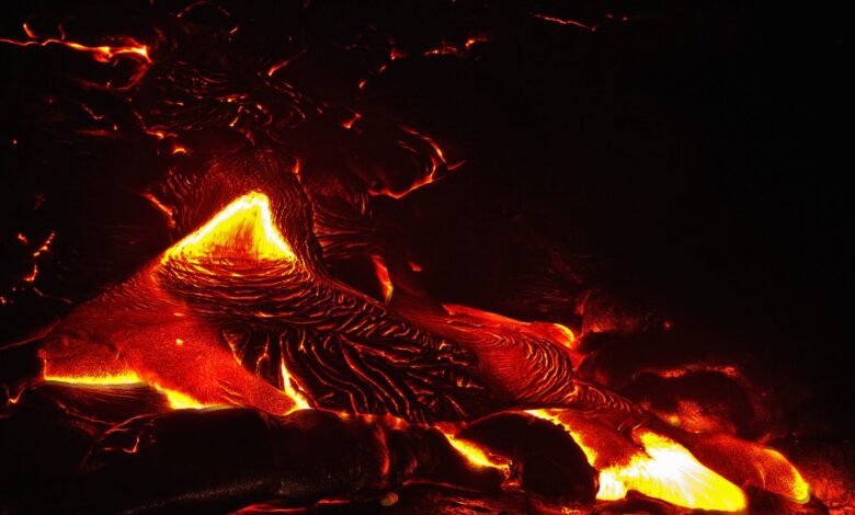 Comienza a erupcionar en Hawaii el volcán más grande del mundo, Mauna Loa