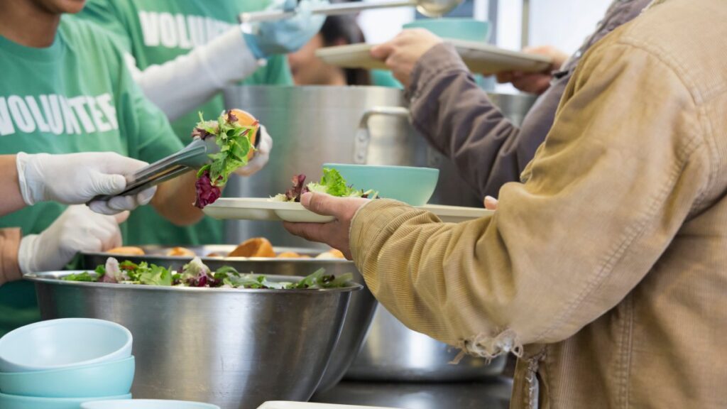 ¿Qué debo saber sobre #GivingTuesday y cómo participar?