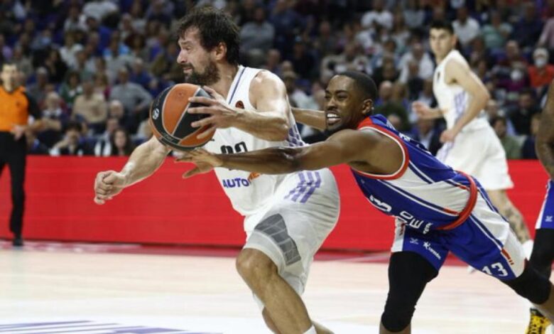 94-85. Hanga aguanta la presión y el Madrid se venga de un Efes a la baja