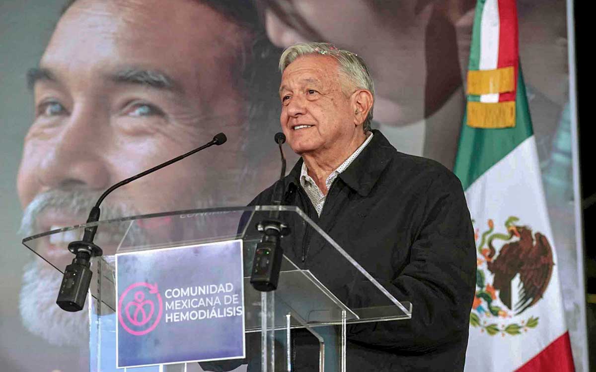AMLO ve cerca acuerdo para aumentar salario mínimo; pide a empresarios ganancias ‘razonables’