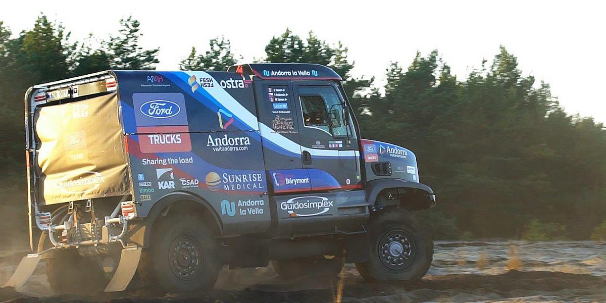 Albert Llovera vuelve al Dakar y lo hará con su sobrina Margot de copiloto