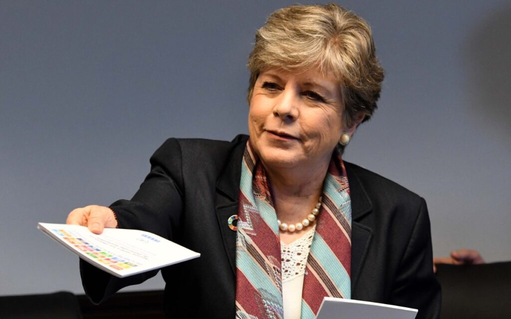 Alicia Bárcena retiró su candidatura para presidir el BID