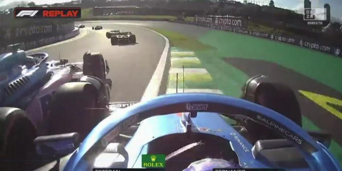 Alonso estalla por radio tras dos toques con Ocon