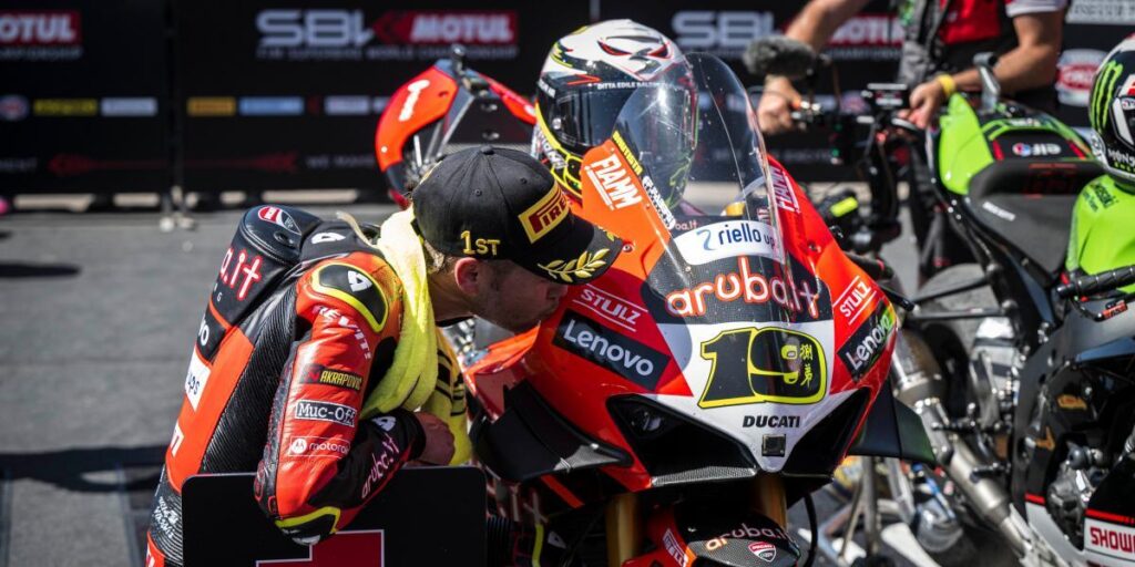 Álvaro Bautista puede ser campeón este sábado