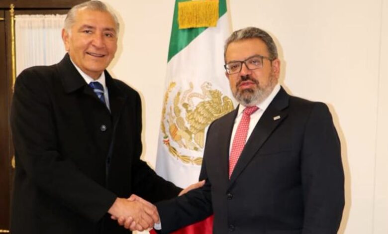 Asume Jorge Nuño Lara titularidad de la SICT