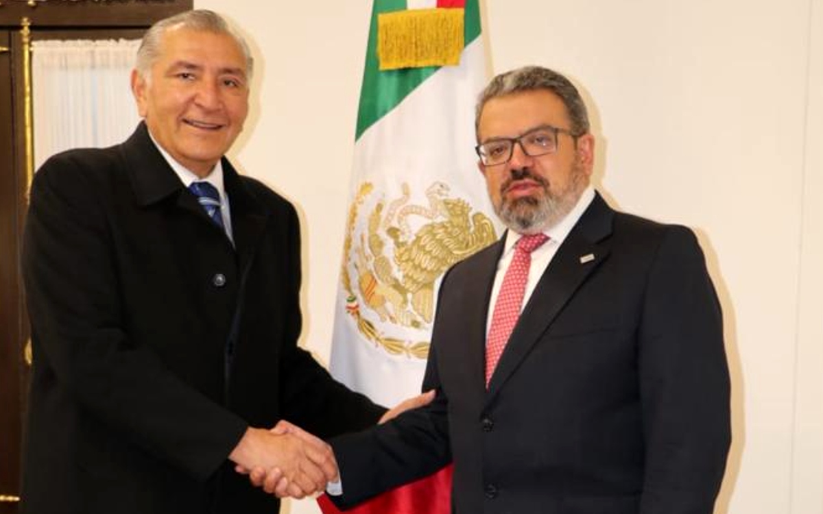 Asume Jorge Nuño Lara titularidad de la SICT