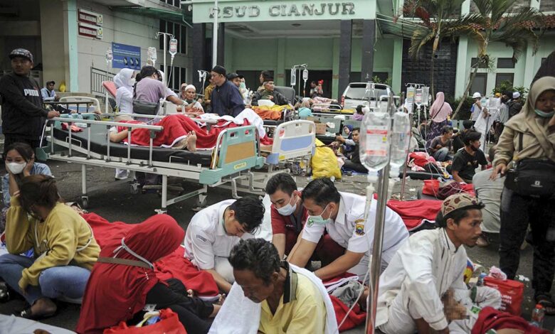 Aumentan a más de 160 los muertos por sismo en Indonesia; la mayoría niños