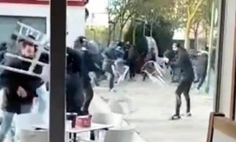 Batalla campal entre ultras de Burgos y Zaragoza en las afueras del estadio
