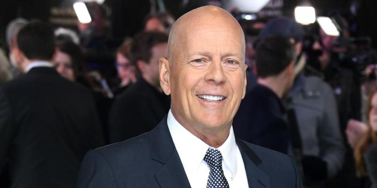 Bruce Willis reaparece en redes con su ex Demi Moore, su actual mujer y sus hijas