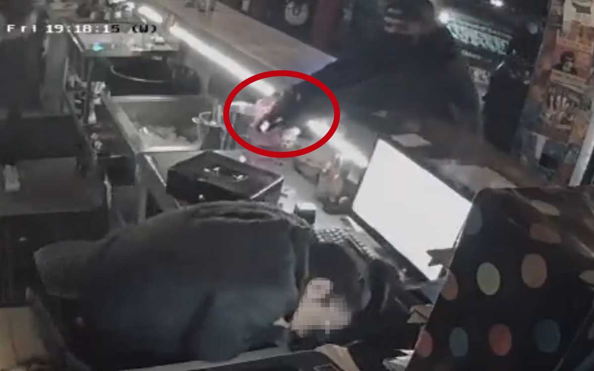 Cámara de seguridad captó el ataque armado al bar ‘Monkeys’ de Celaya | Imágenes sensibles