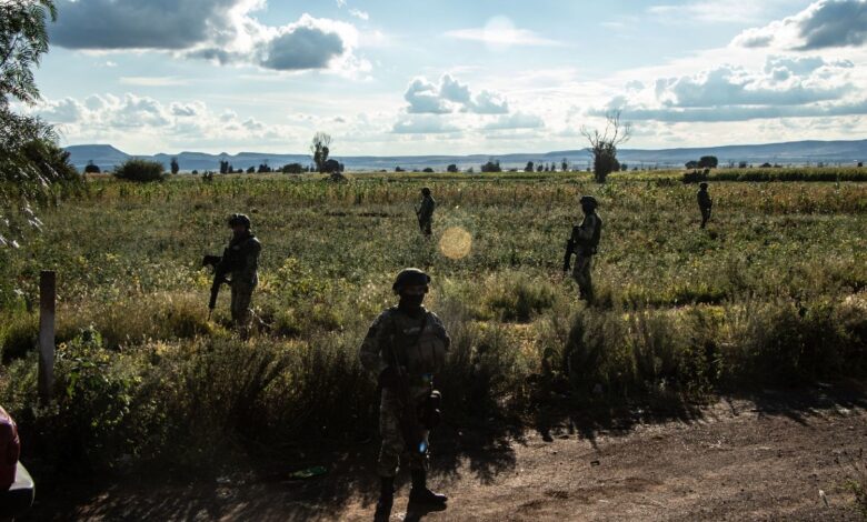 Chocan presuntos criminales y Fuerzas Armadas en Jerez, Zacatecas