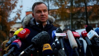 Comediantes rusos burlan a presidente polaco, fingen ser Macron y obtienen información sobre Zelensky