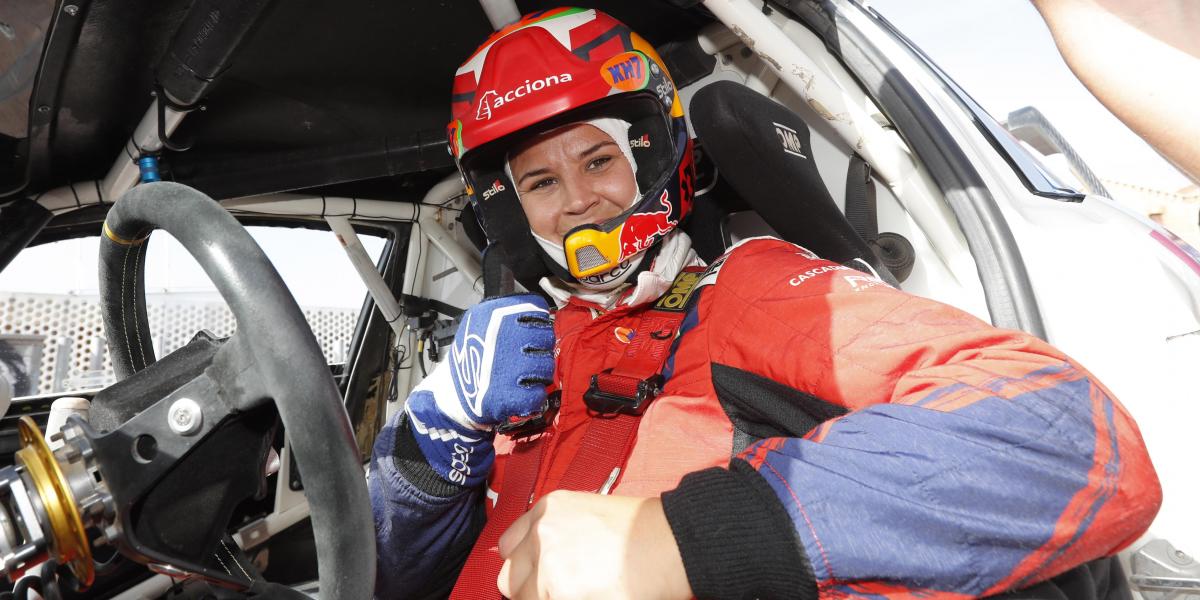 Cristina Gutiérrez, Carlos Sainz y Laia Sanz, en lucha por título Extreme E