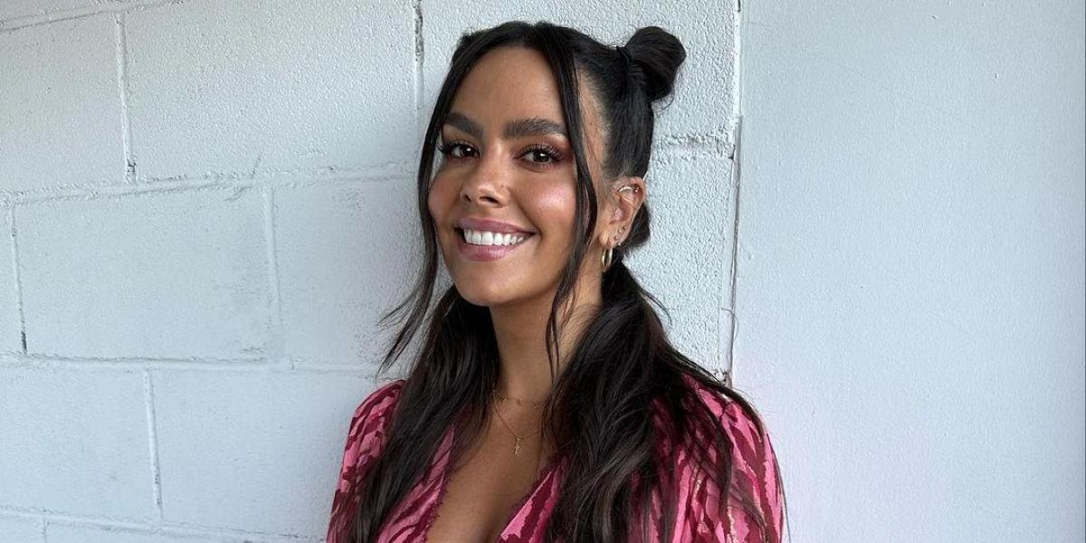 Cristina Pedroche revela su curioso método para viajar cómodo en avión