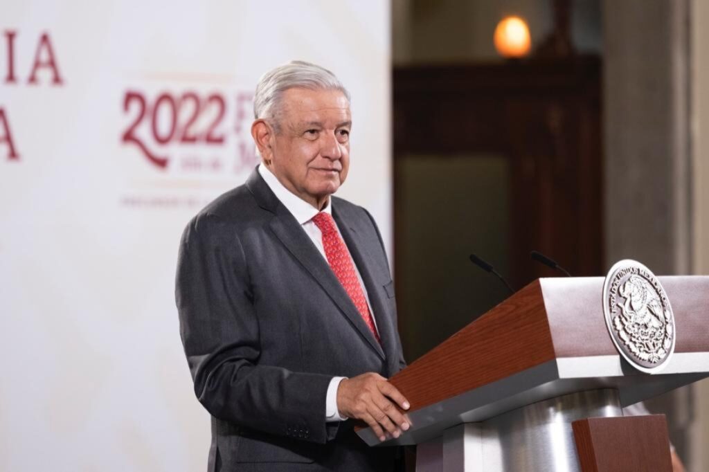Da AMLO perfil de 'corcholata' para encabezar la SCJN