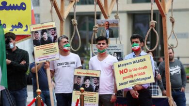 De la manifestación al patíbulo: el régimen iraní amenaza con la horca para sofocar las protestas