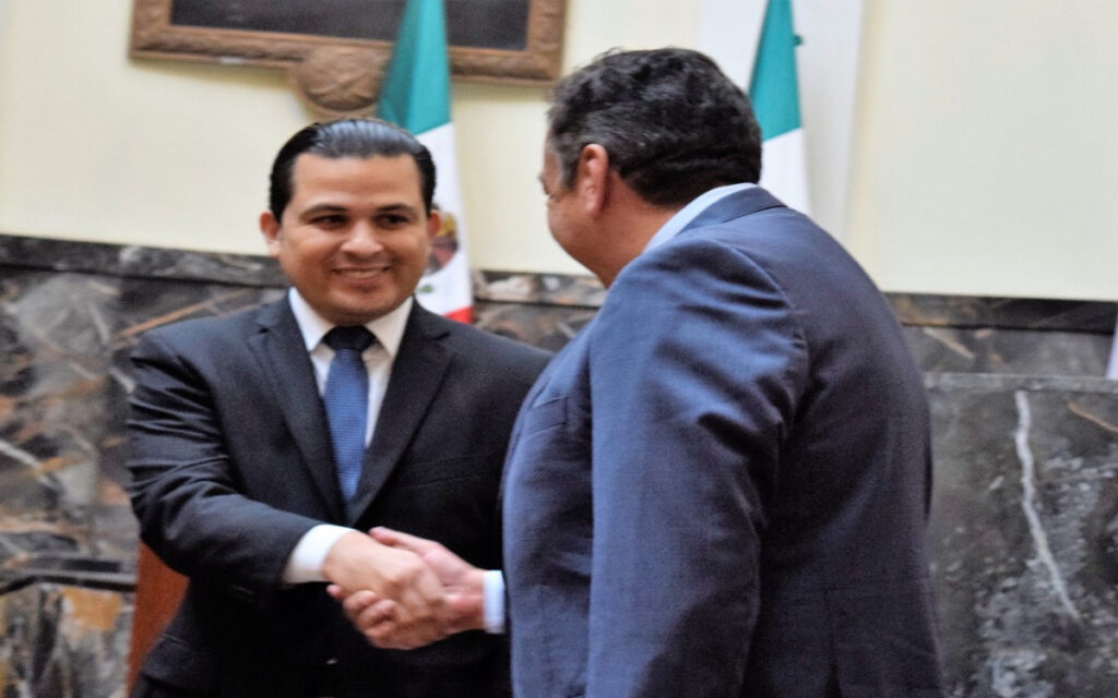 Detienen a ex fiscal anticorrupción de Chihuahua, imputó por cohecho a la actual gobernadora