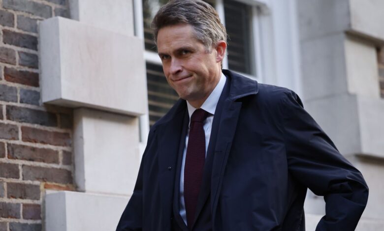 Dimite del Gobierno británico un aliado de Sunak investigado por acoso