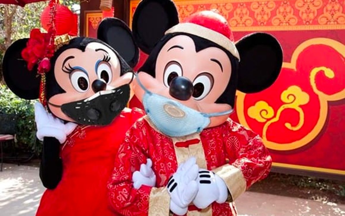 Disney se une a la ola de despidos y congelación de contratos