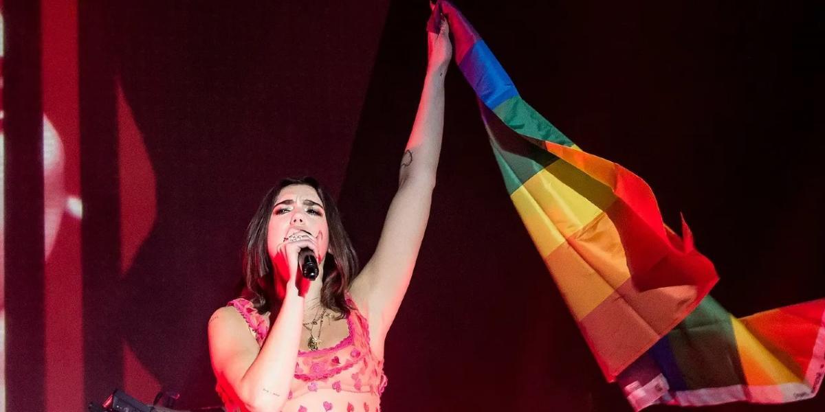 Dua Lipa se niega a actuar en el Mundial de Qatar 2022
