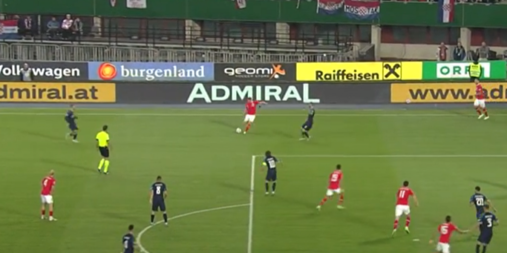 Duras sanciones de la UEFA a Rumanía y Croacia