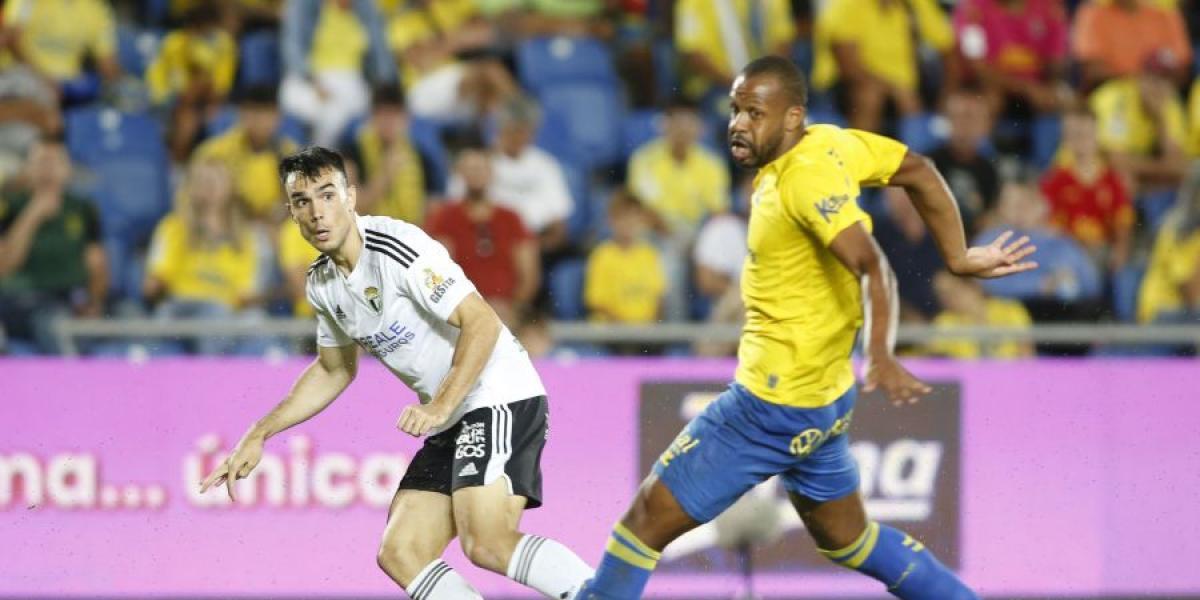 El Burgos le arrebata el liderato a la UD Las Palmas