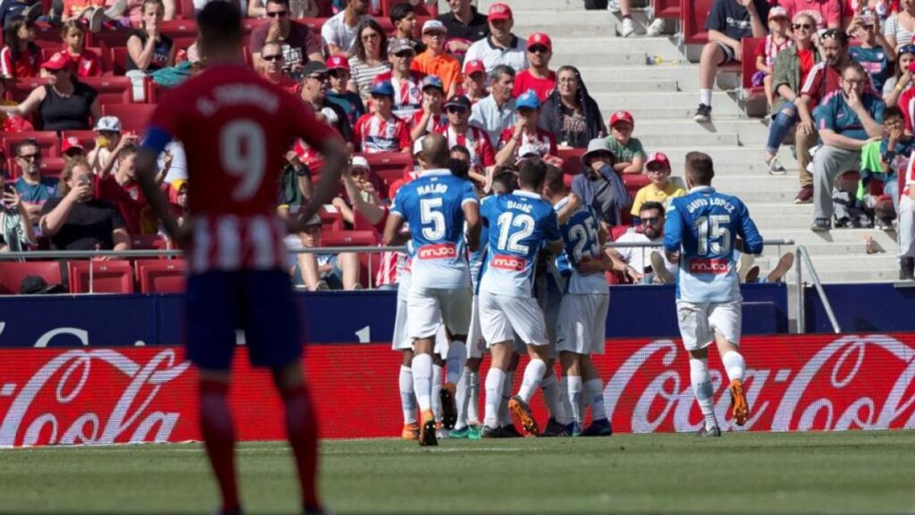 El Espanyol ya pescó en río revuelto ante el Atlético en el Metropolitano