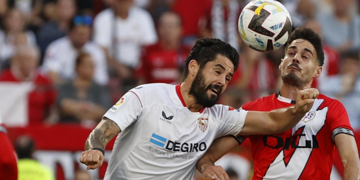 El Sevilla dice adiós a la Champions buscando un bálsamo para su crisis