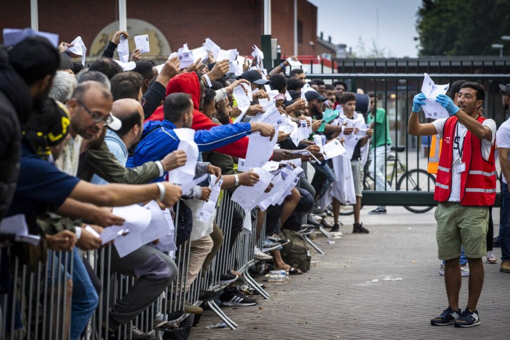 El Tribunal Europeo de Derechos Humanos obliga a Bélgica a dar techo a un demandante de asilo que vive en la calle