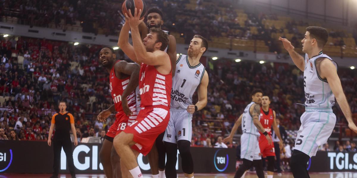 El ex Barça Vezenkov es hoy el mejor jugador de la Euroliga