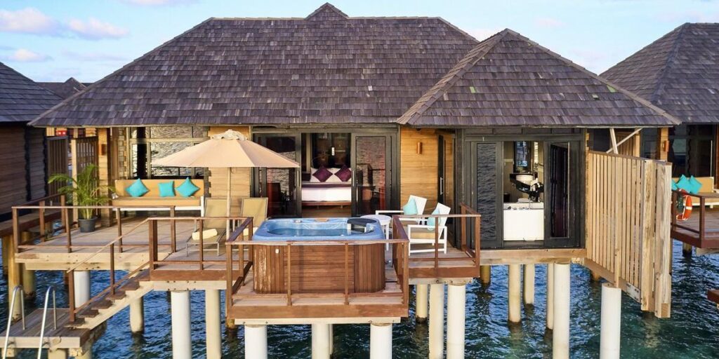 El hotel de ensueño en el que se alojan Reguilón y Marta Díaz