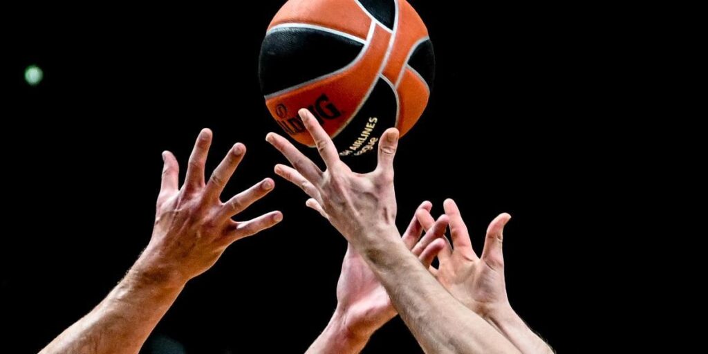 El mejor asistente de la Euroliga es... ¡un pívot!