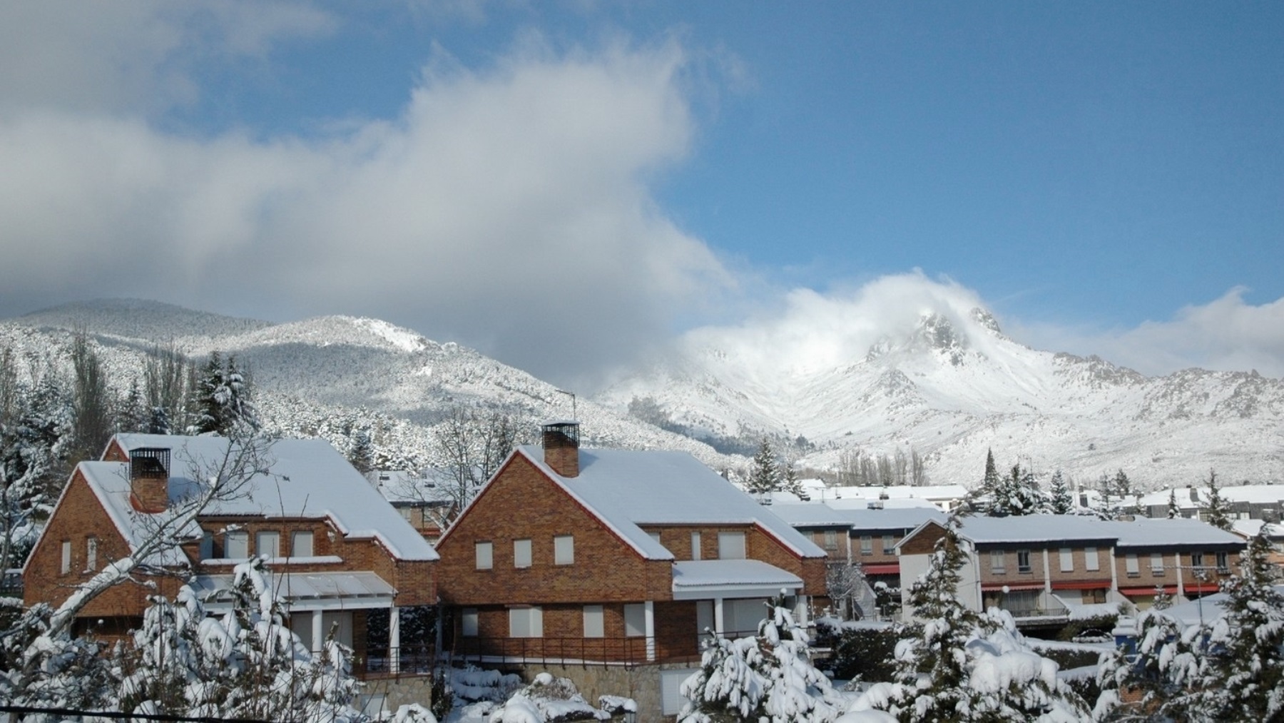 El pueblo muy cerca de Madrid con espectacular ambiente navideño perfecto para un fin de semana