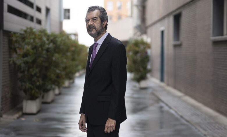 El relator de la ONU para los derechos de los migrantes: “Es lamentable que no se haya aclarado la tragedia de Melilla cinco meses después”