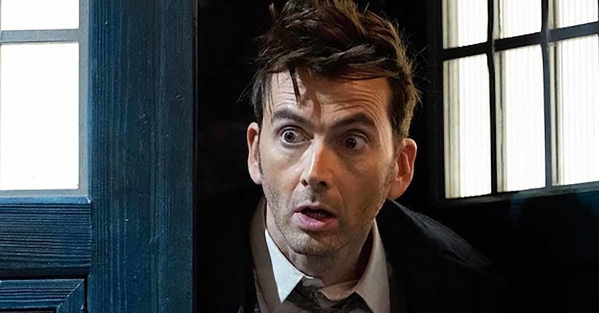 El showrunner de Doctor Who responde una pregunta importante sobre la regeneración de Jodie Whittaker en David Tennant