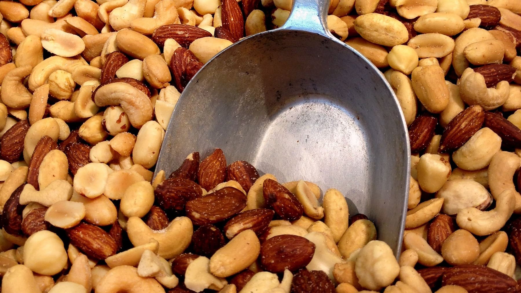 Este es el fruto seco que más engorda y te lo ponen siempre en los bares