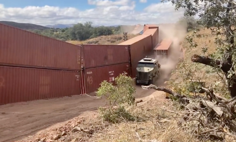 Gobernador de Arizona crea 'muro' con contenedores para impedir migración
