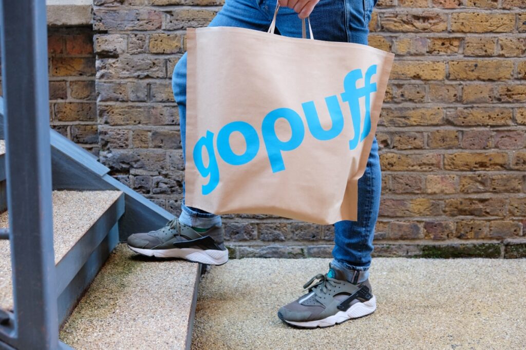 Gopuff lanza entregas programadas, regalos y recogida en la tienda