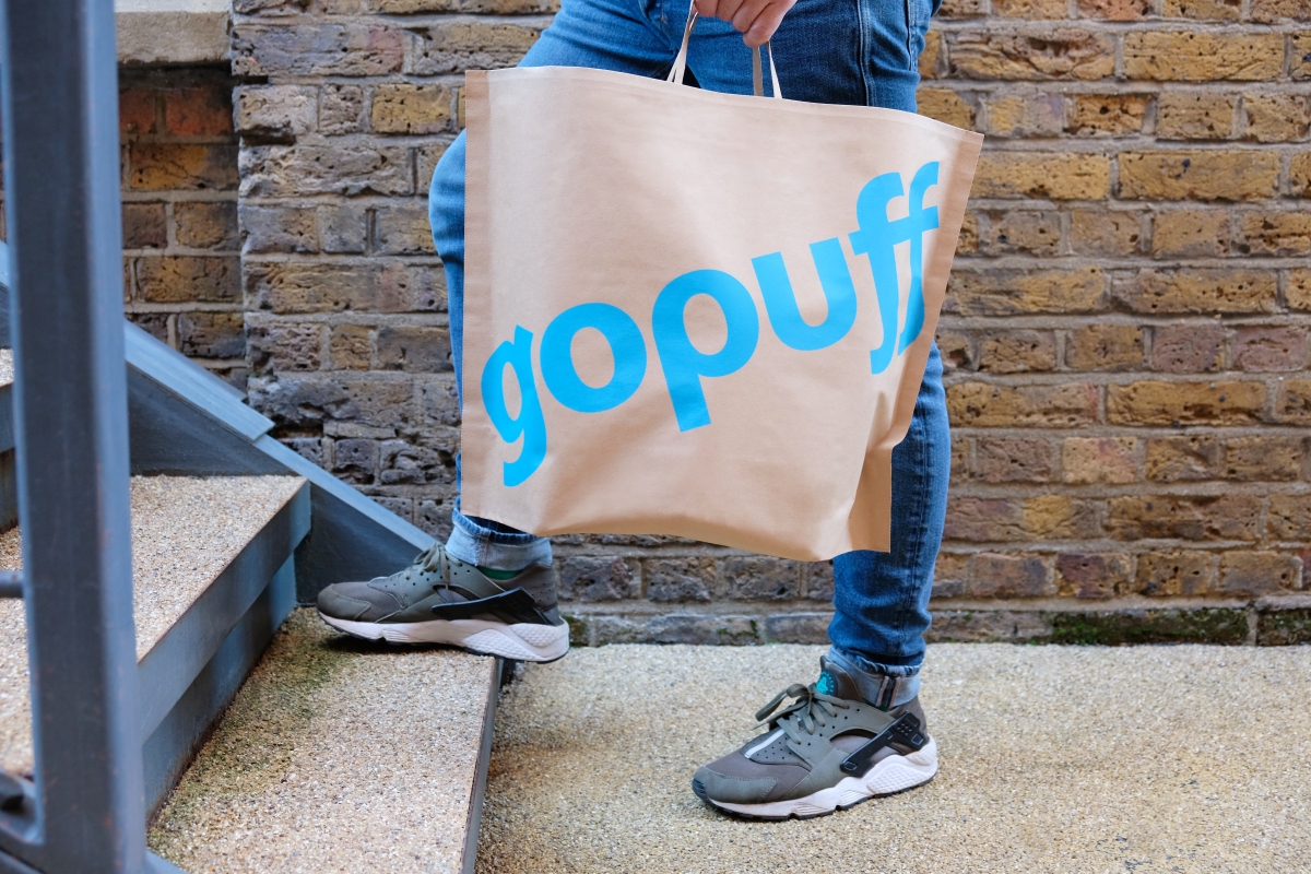 Gopuff lanza entregas programadas, regalos y recogida en la tienda