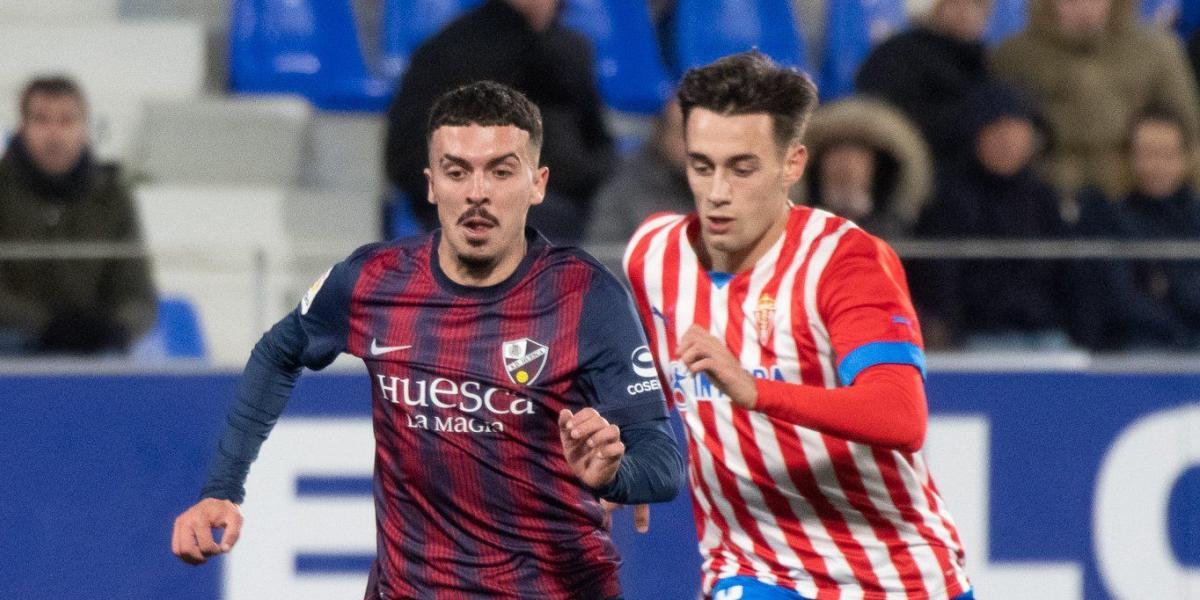 Huesca y Sporting empatan a nada en El Alcoraz