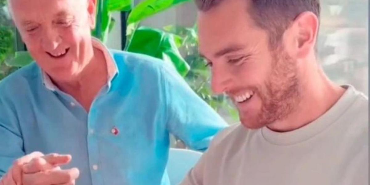 Ibai escenifica su vuelta al Santutxu, el equipo de su barrio