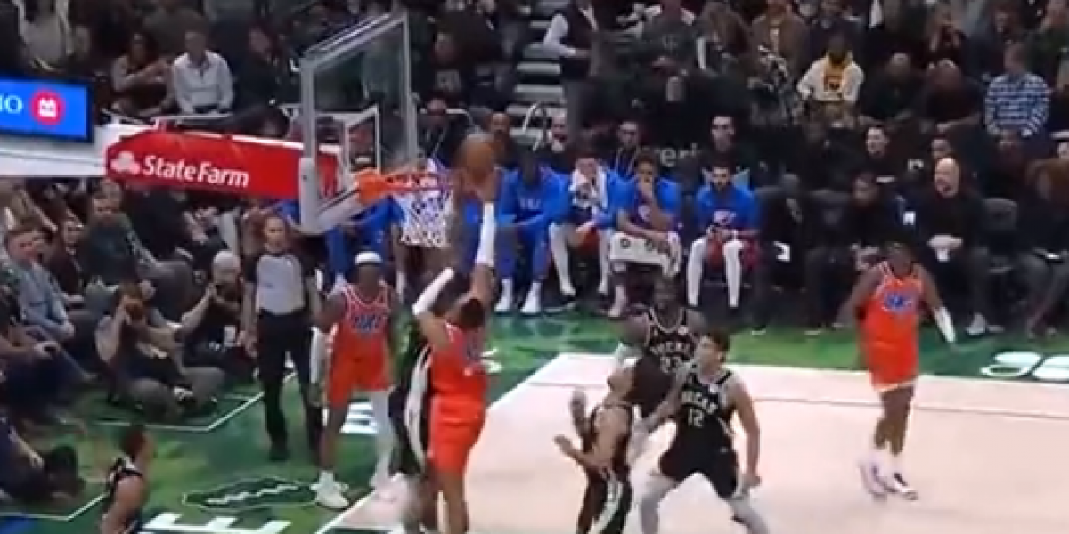 Ibaka cumple con nota y con tapones como sustituto de Antetokounmpo